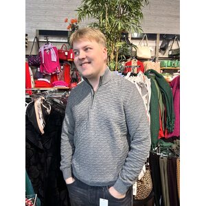 Miesten vaatteet – tyylikästä arkea ja rentoa laatua