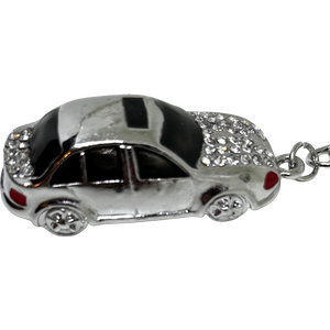 Avaimenperä auto